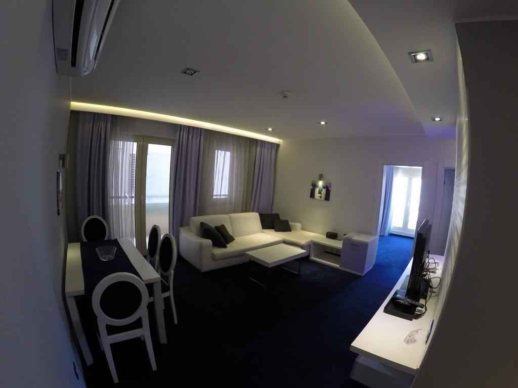 Apartments M Palace Budva Pokoj fotografie